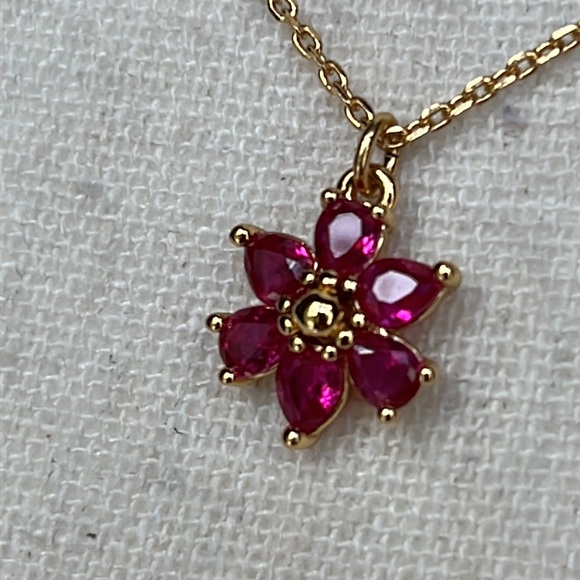 Kate Spade "First Bloom" Mini Pendant Necklace - NWT - Picture 3 of 11